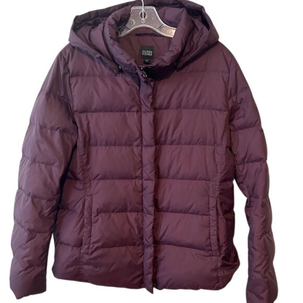 Eileen Fisher Women's Wine Down Puffer Jacket with Removable Hood in Size‎ M